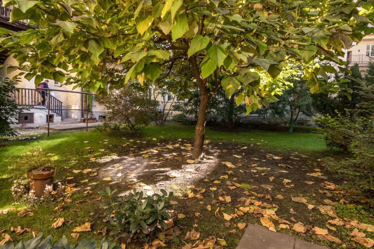 Cracow Best Location Apartment With Garden By Cozyplace Krakow Bagian luar foto